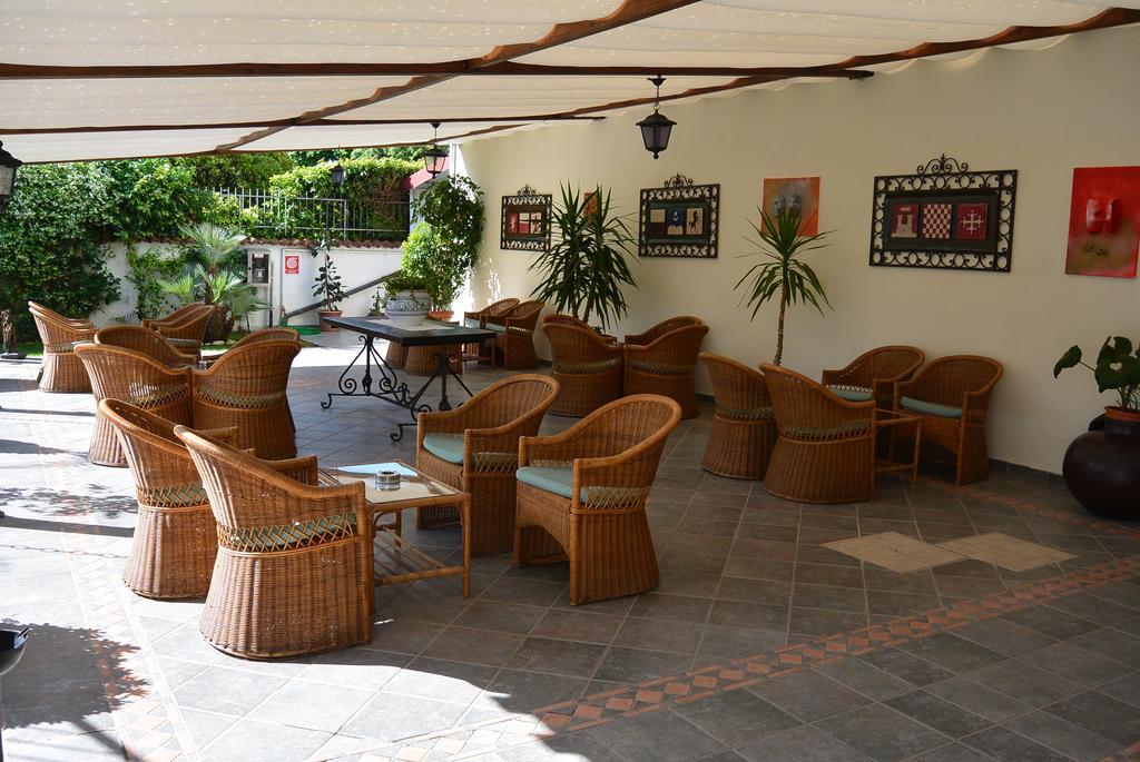 Suisse Hotel
